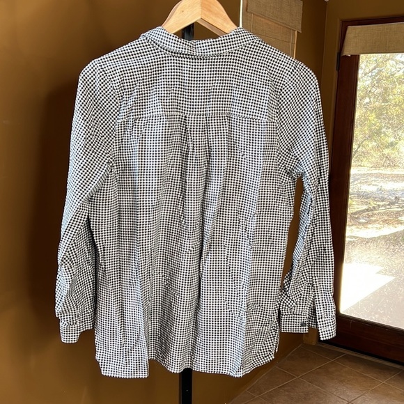 J Jill White Houndstooth Button Up Long Sleeve Rayon Shirt Size Medium - Picture 9 of 10